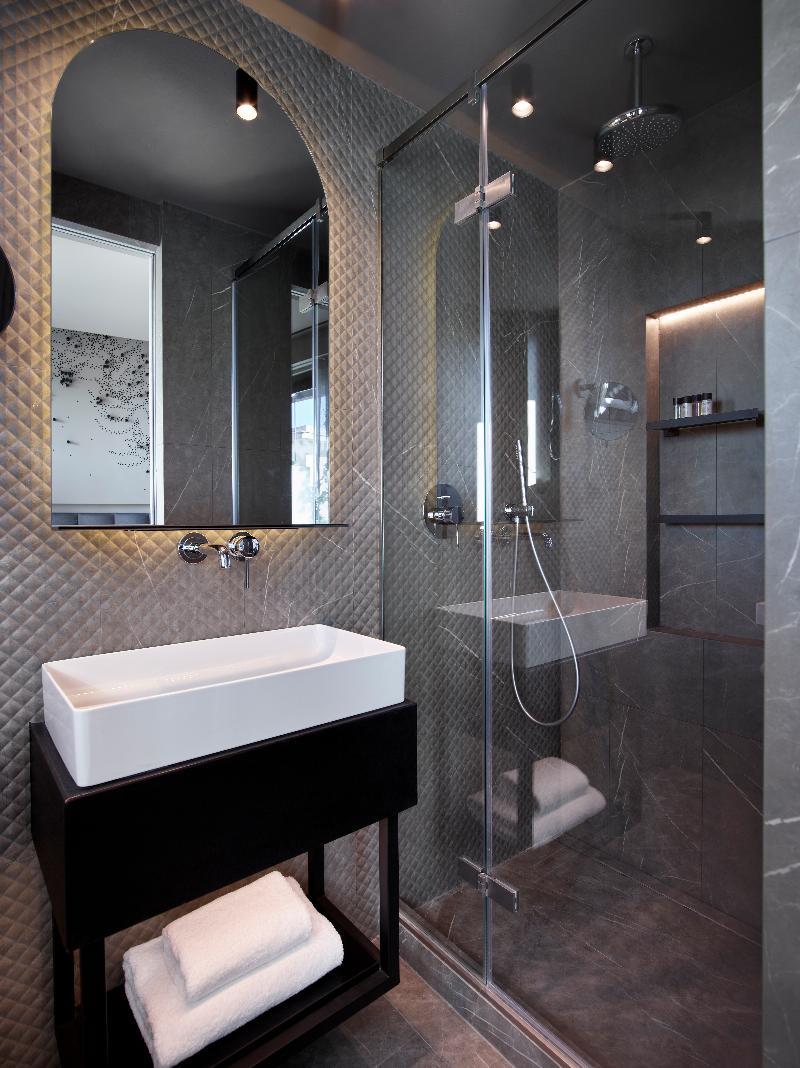 Heritage Hill 4*